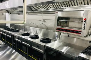 Khám Phá Bếp Á 2 Họng: Lựa Chọn Tối Ưu Cho Quán Ăn Việt